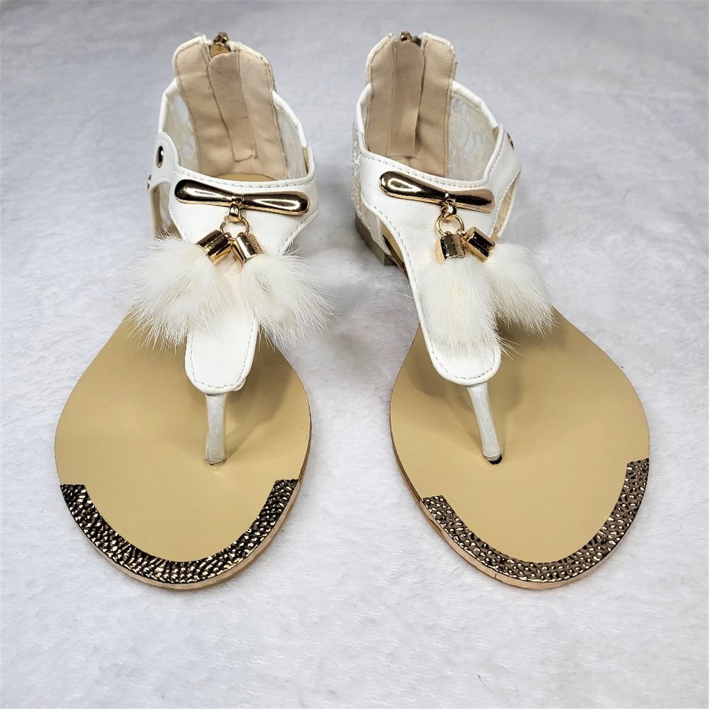 SilverDew White Summer Sandals Faux Fur Pom Poms